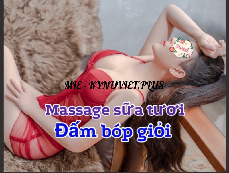 ngoc-trinh-massage-dieu-luyen-mat-xinh-thai-do-nhiet-tinh-2056641-original.jpg