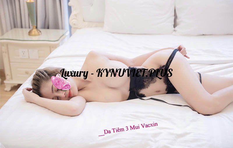 reup-ana-thuy-anh-cuc-xinh-dep-cuc-boc-lua-chuan-hang-vip-2073708-original.jpg